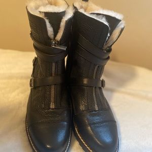 Practically New Arturo Chiang Boots w/ Fur Inside